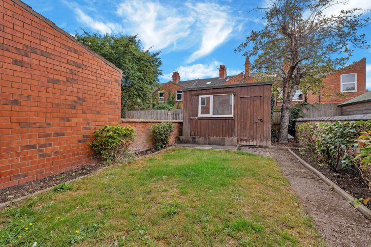 5 Burleigh Road