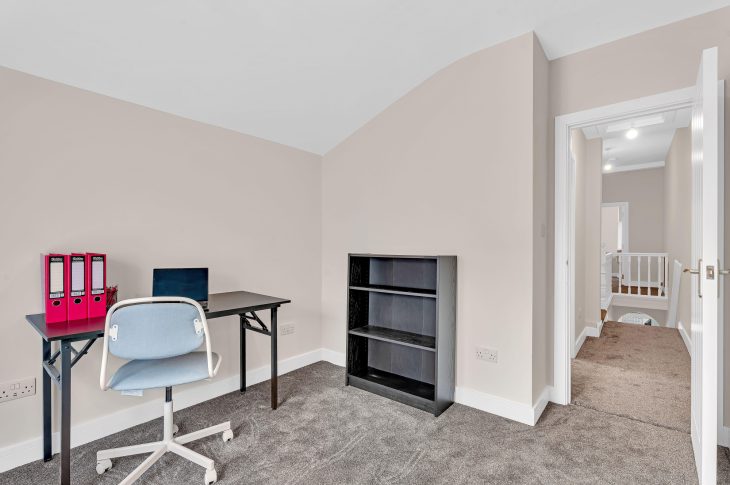 5 Burleigh Road