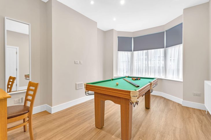 5 Burleigh Road