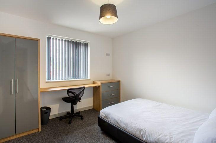 Flat 3, 2 White Ridge Court